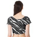 Black&White Zebra Abstract  Short Sleeve Crop Top View2