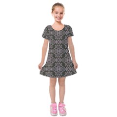 Line Geometry Pattern Geometric Kids  Short Sleeve Velvet Dress by Nexatart