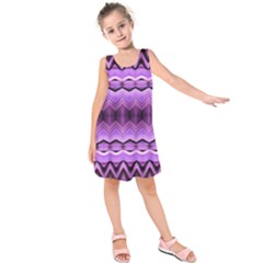 Purple Pink Zig Zag Pattern Kids  Sleeveless Dress by BangZart