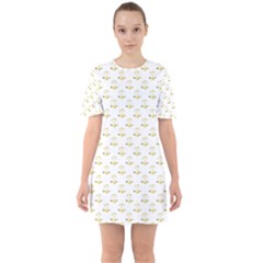 Gold Scales Of Justice On White Repeat Pattern All Over Print Sixties Short Sleeve Mini Dress by PodArtist