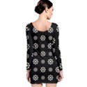 Dark Stylized Floral Pattern Long Sleeve Bodycon Dress View2