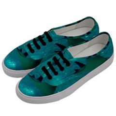 Manta Ray 1 Men s Classic Low Top Sneakers by trendistuff