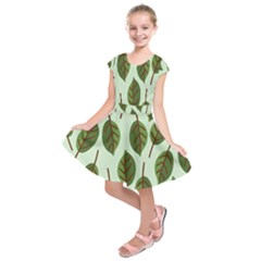 Design Pattern Background Green Kids  Short Sleeve Dress by Nexatart