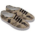 Victorian Bicycles Men s Classic Low Top Sneakers View3