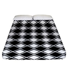 Black And White Diamonds Fitted Sheet (king Size) by retrotoomoderndesigns