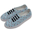 Flamingo Pattern Blue Men s Classic Low Top Sneakers View2