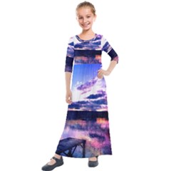 Photo Coucher Du Soleil Effet Galaxy Kids  Quarter Sleeve Maxi Dress by kcreatif