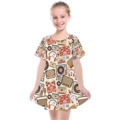 Music Retro Seamless Pattern Kids  Smock Dress by Vaneshart