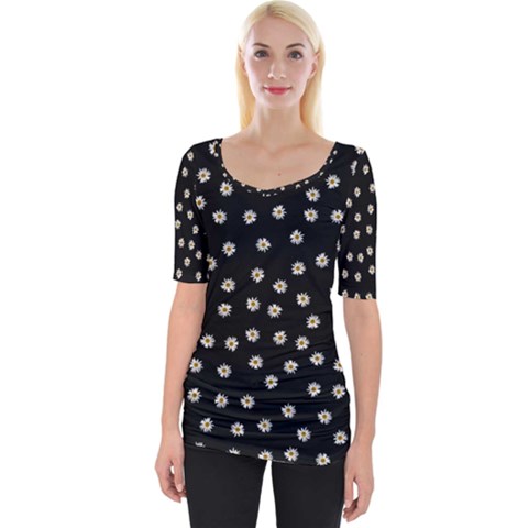 Pattern Marguerites Wide Neckline Tee by kcreatif