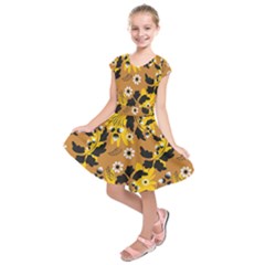 Folk Flowers Art Pattern  Kids  Short Sleeve Dress by Eskimos