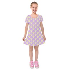 Yellow Hearts On A Light Purple Background Kids  Short Sleeve Velvet Dress by SychEva