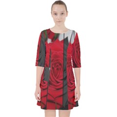 Roses Rouge Fleurs Quarter Sleeve Pocket Dress by kcreatif