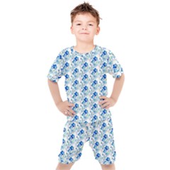 Flowers Pattern Kids  Tee And Shorts Set by Sparkle