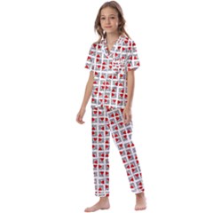 Spanish Love Phrase Motif Pattern Kids  Satin Short Sleeve Pajamas Set by dflcprintsclothing