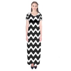 Illustration Black White Wave Pattern Wavy Halftone Short Sleeve Maxi Dress by Wegoenart