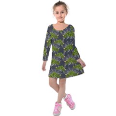 Halloween - Green Roses On Spider Web  Kids  Long Sleeve Velvet Dress by ConteMonfrey