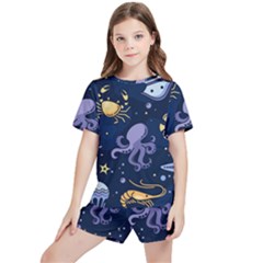 Marine Seamless Pattern Thin Line Memphis Style Kids  Tee And Sports Shorts Set by Pakemis