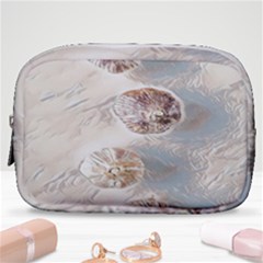 There`s Not Such A Thing As Too Much Garlic! Make Up Pouch (small) by ConteMonfrey