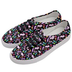 Retro Arrows Women s Classic Low Top Sneakers by Sparkle