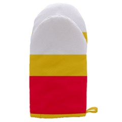 Malopolskie Flag Microwave Oven Glove by tony4urban