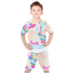 Unicorn Lover T- Shirt Cartoon Little Unicorn  T- Shirt Kids  Tee And Shorts Set by maxcute