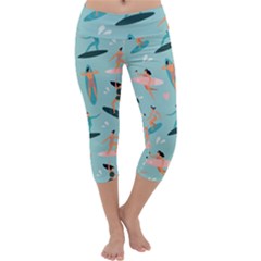 Beach-surfing-surfers-with-surfboards-surfer-rides-wave-summer-outdoors-surfboards-seamless-pattern- Capri Yoga Leggings by Salman4z