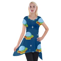 Seamless-pattern-ufo-with-star-space-galaxy-background Short Sleeve Side Drop Tunic by Salman4z