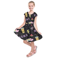 Cute-girl-things-seamless-background Kids  Short Sleeve Dress by pakminggu