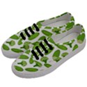 Vegetable Pattern With Composition Broccoli Men s Classic Low Top Sneakers View2