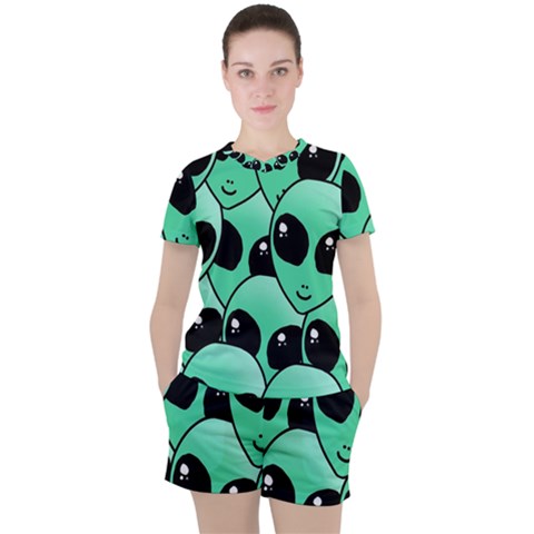 Art Alien Pattern Women s T-shirt And Shorts Set by Ket1n9