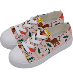 Colorful-funny-christmas-pattern Merry Xmas Kids  Low Top Canvas Sneakers by Amaryn4rt