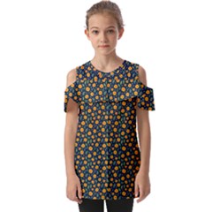 Flower Fold Over Open Sleeve Top by zappwaits