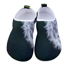 White Flower Men s Sock-style Water Shoes