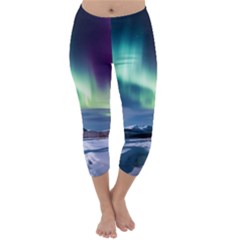 Northern Lights Aurora Night Nature Capri Winter Leggings 