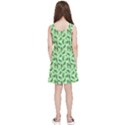 Leaves Pattern Texture Seamless Kids  Lightweight Sleeveless Dress View2