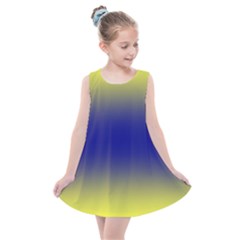 Electric Yellow To Navy Blue Bilinear Gradient Kids  Summer Dress by GradientsOmbre