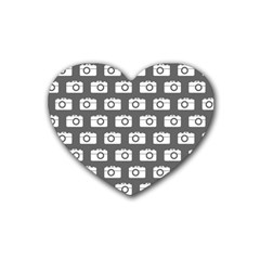 Modern Chic Vector Camera Illustration Pattern Rubber Coaster (heart)  by GardenOfOphir