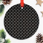 Daisy Black Ornament (Round) Front