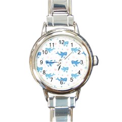 Seamless-pattern-with-cute-sharks-hearts Round Italian Charm Watch by Ket1n9